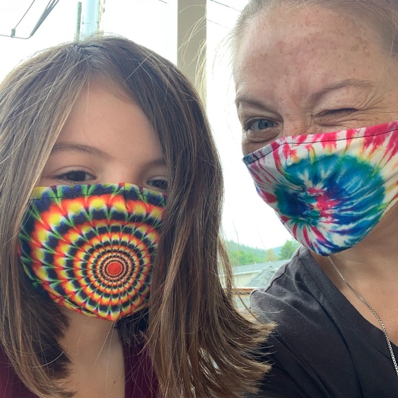 Meet your Posher, Laura - Picture 2 of 16